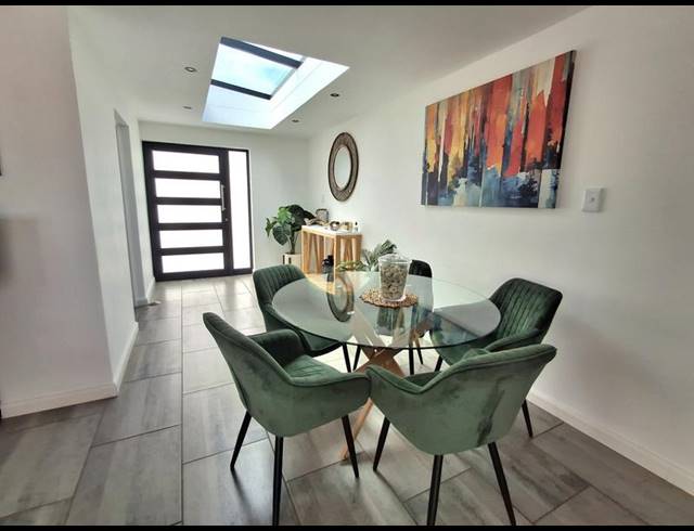 3 BEDROOM HOUSE FOR SALE IN SHELLEY POINT